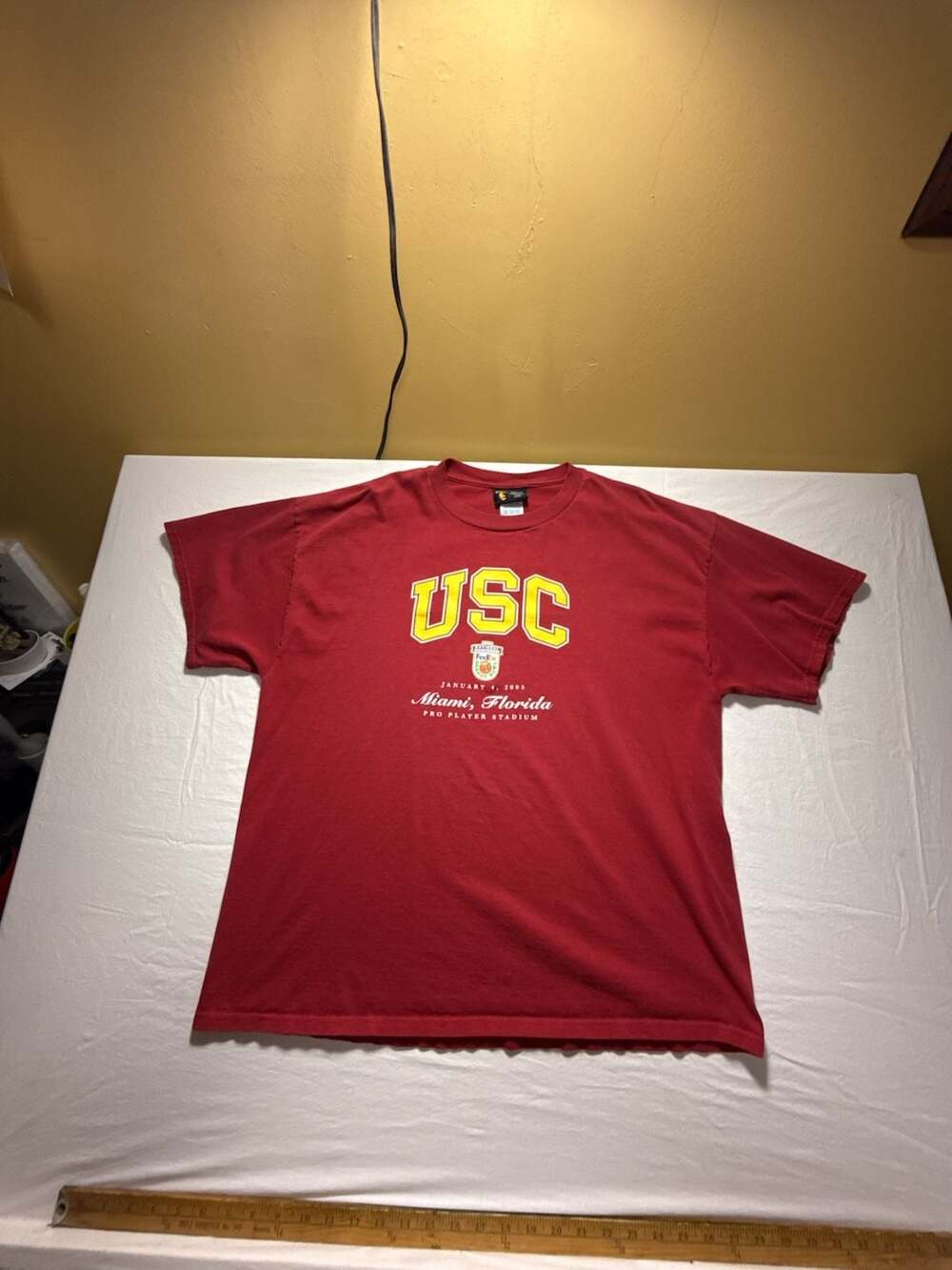 Team Trojan USC T-Shirt Size 2XL Red 2005 Orange Bowl Pro Player Stadium